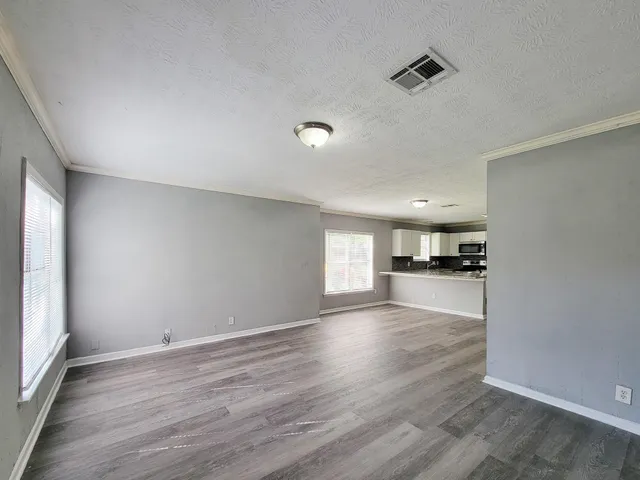 $1,225 | 2330 Cedar Drive, La Marque, TX 77568