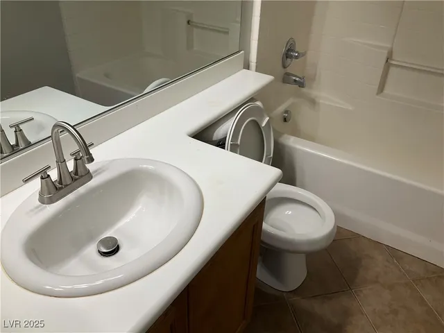 $1,750 | 5782 Bayakoa Road, Las Vegas, NV 89142