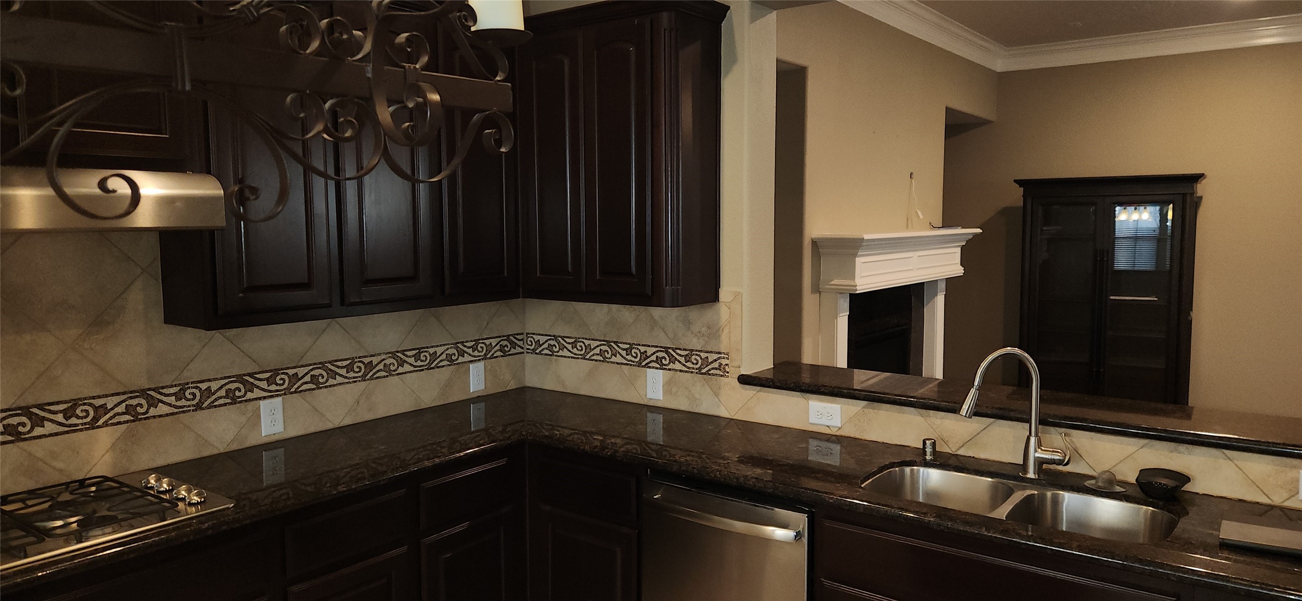 11614 Royal Oaks Crossing Houston, TX 77082 - Photo 5 of 25