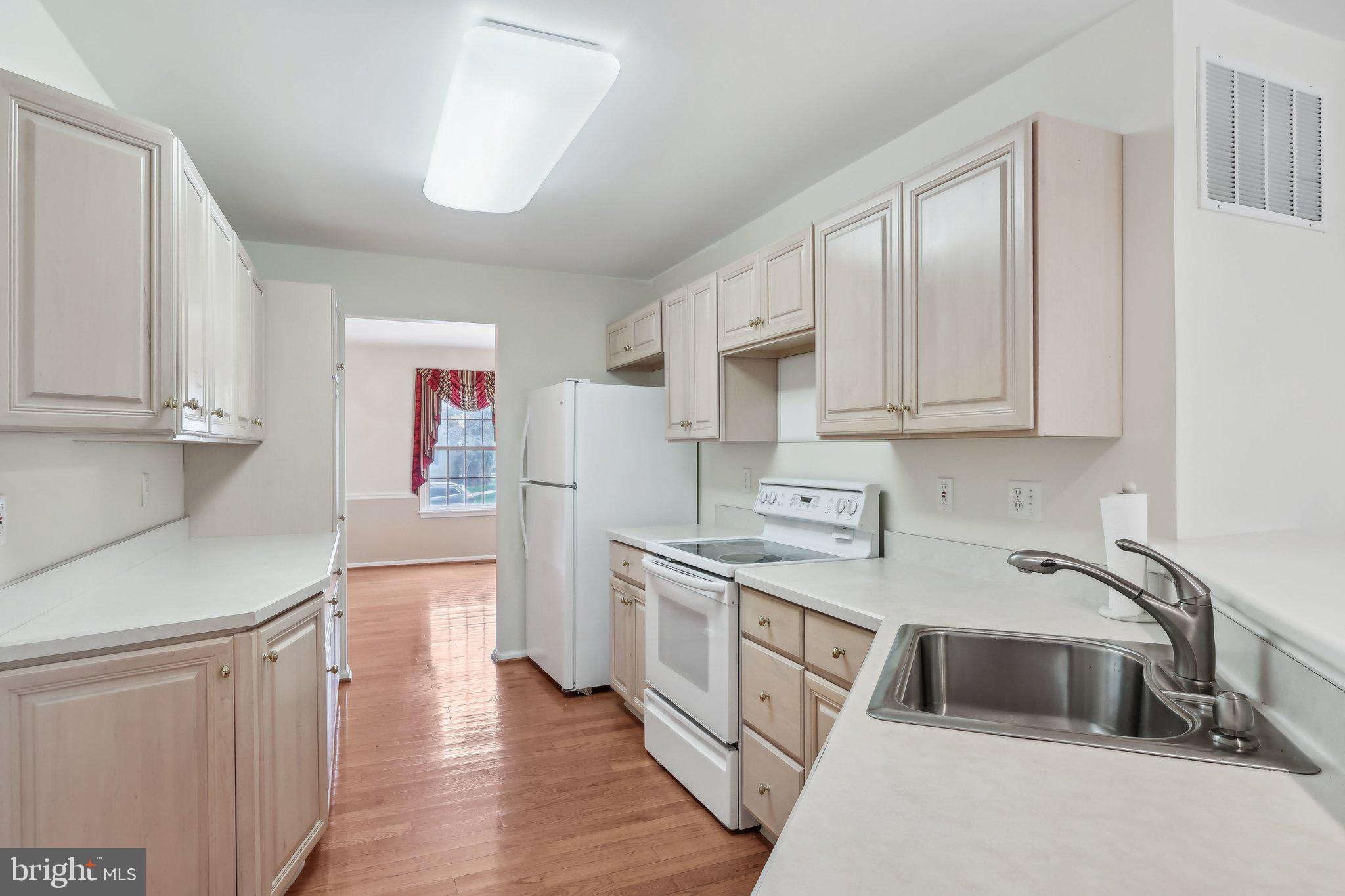 20 Jazz Way Mount Laurel, NJ 08054 - Photo 13 of 43