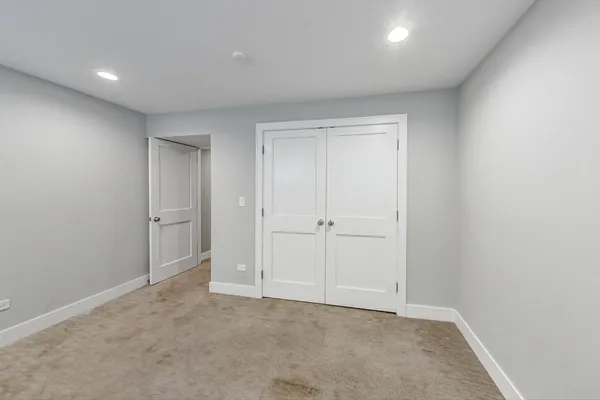 $4,500 | 1515 West Sunnyside Avenue, Unit 1E, Chicago, IL 60640