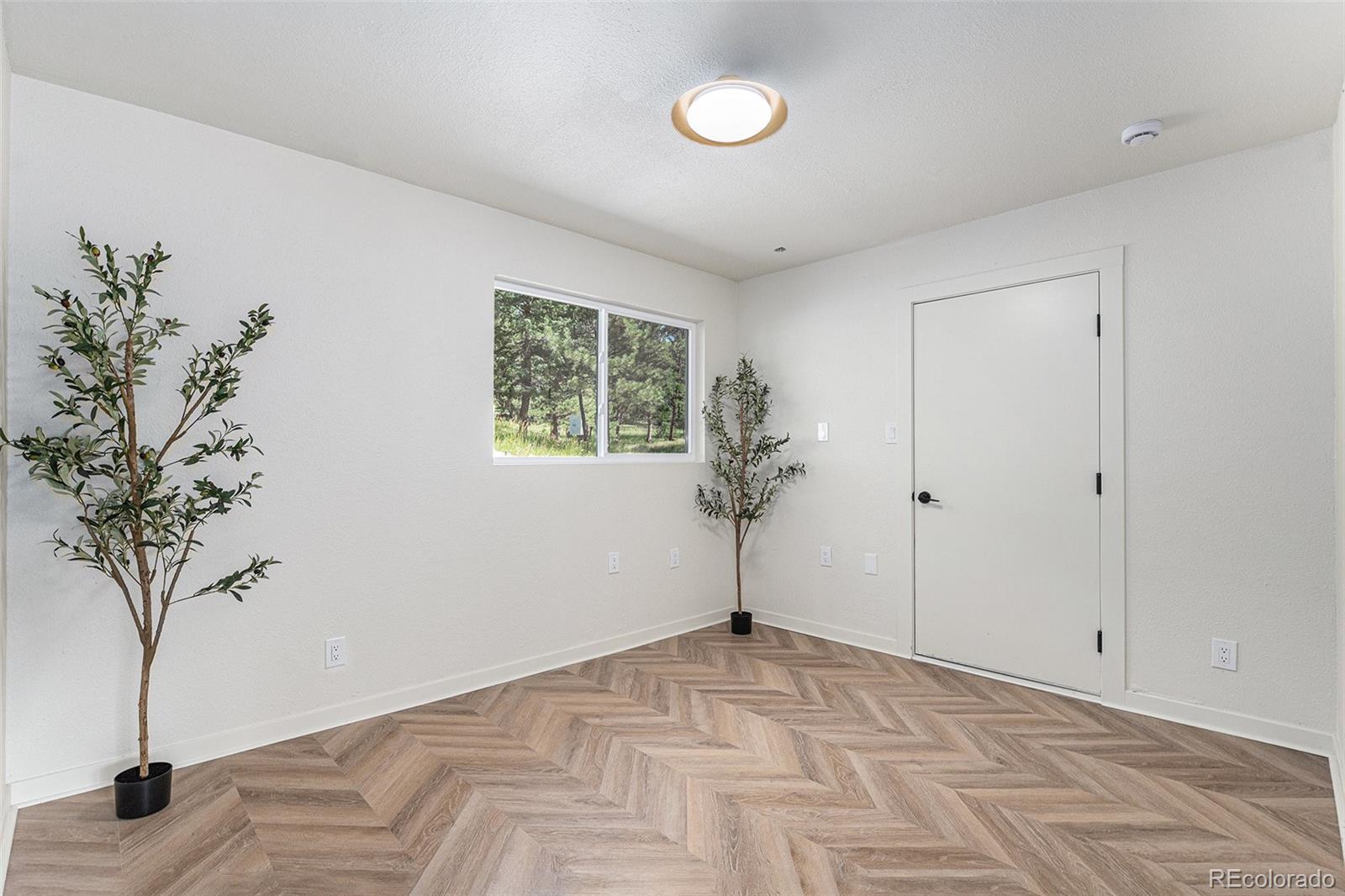 30938 Niakwa Road Evergreen, CO 80439 - Photo 8 of 46 Gallery Image 8