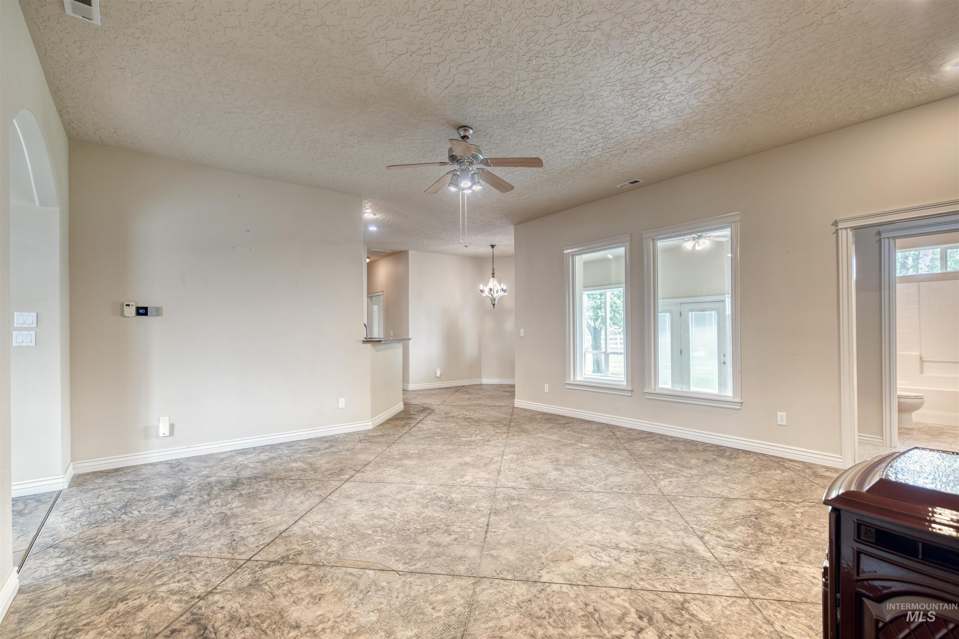 27607 Petolla Road Wilder, ID 83676 - Photo 13 of 49