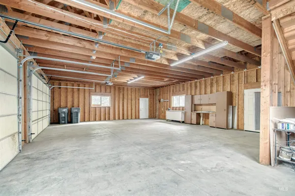 $784,900 | 27607 Petolla Road, Wilder, ID 83676