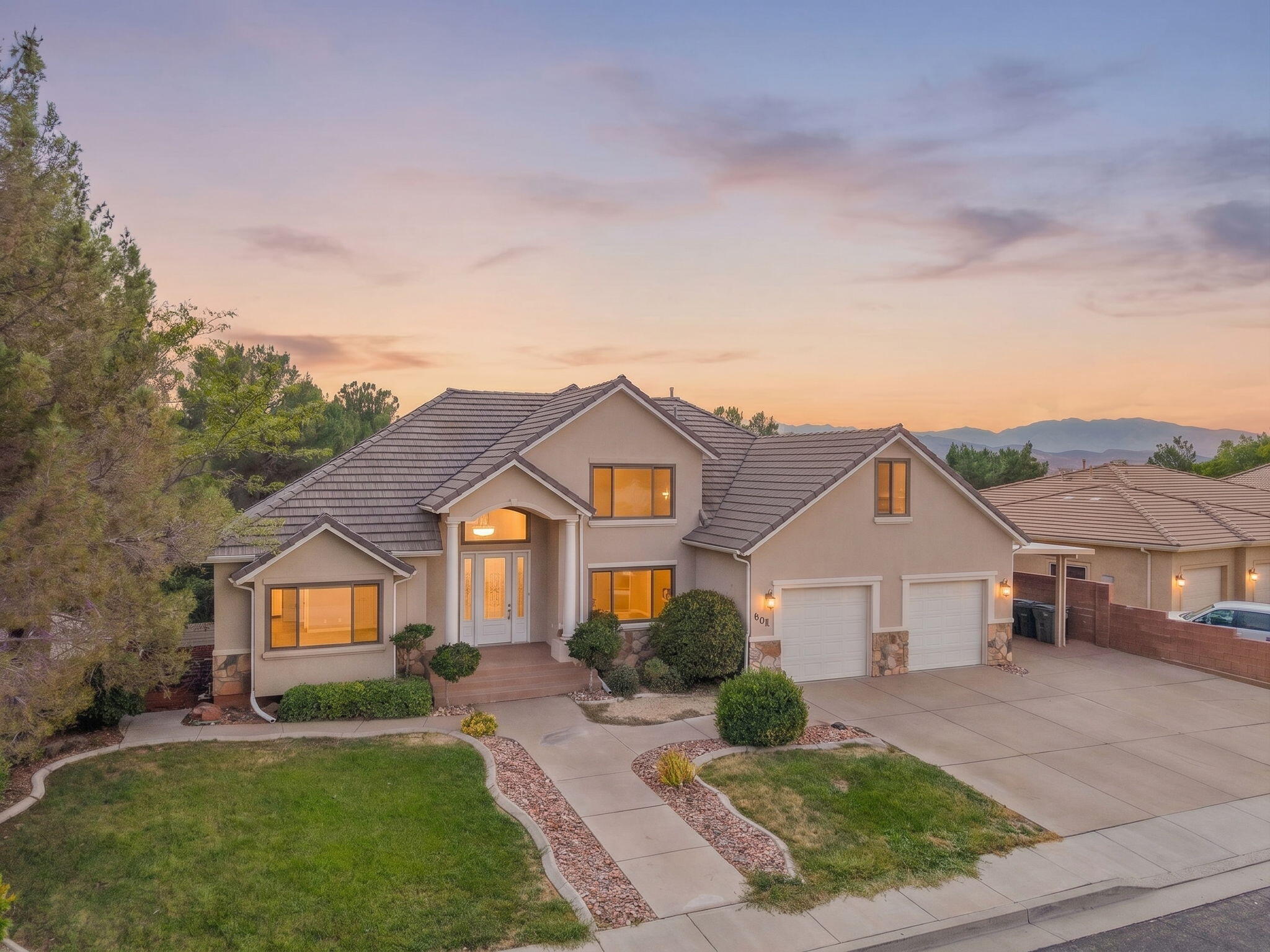 201 Shadow Point Drive St. George, UT 84770 - Photo 37 of 43 39-web-or-mls-stylized-DJI_2026090417321