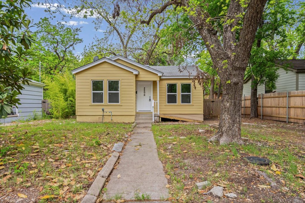 2206 Rountree Drive Austin, TX 78722 - Photo 16 of 16 View of bungalow