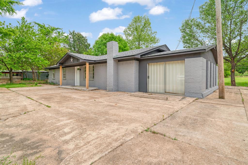 3546 East 2000 Road Fort Towson, OK 74735 - Photo 17 of 36