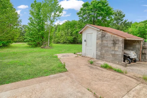 $315,000 | 3546 East 2000 Road, Fort Towson, OK 74735