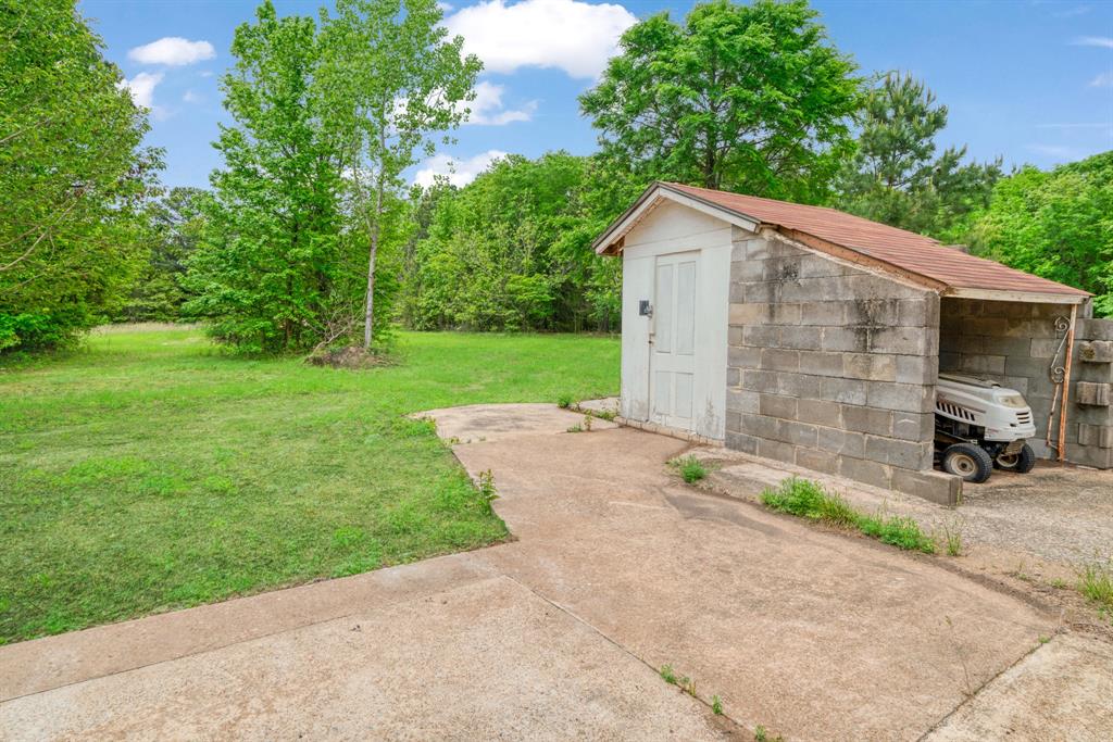 3546 East 2000 Road Fort Towson, OK 74735 - Photo 19 of 36