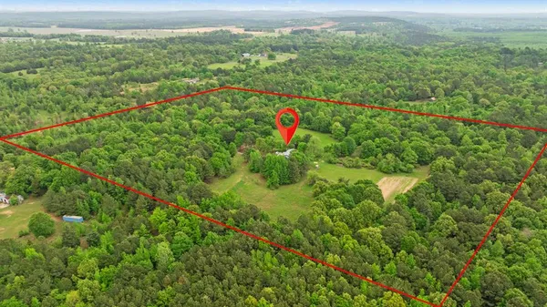 $315,000 | 3546 East 2000 Road, Fort Towson, OK 74735