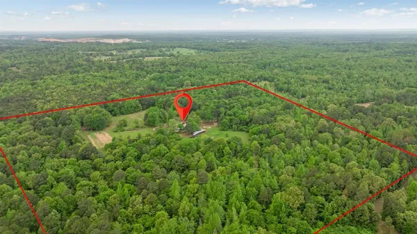 $315,000 | 3546 East 2000 Road, Fort Towson, OK 74735