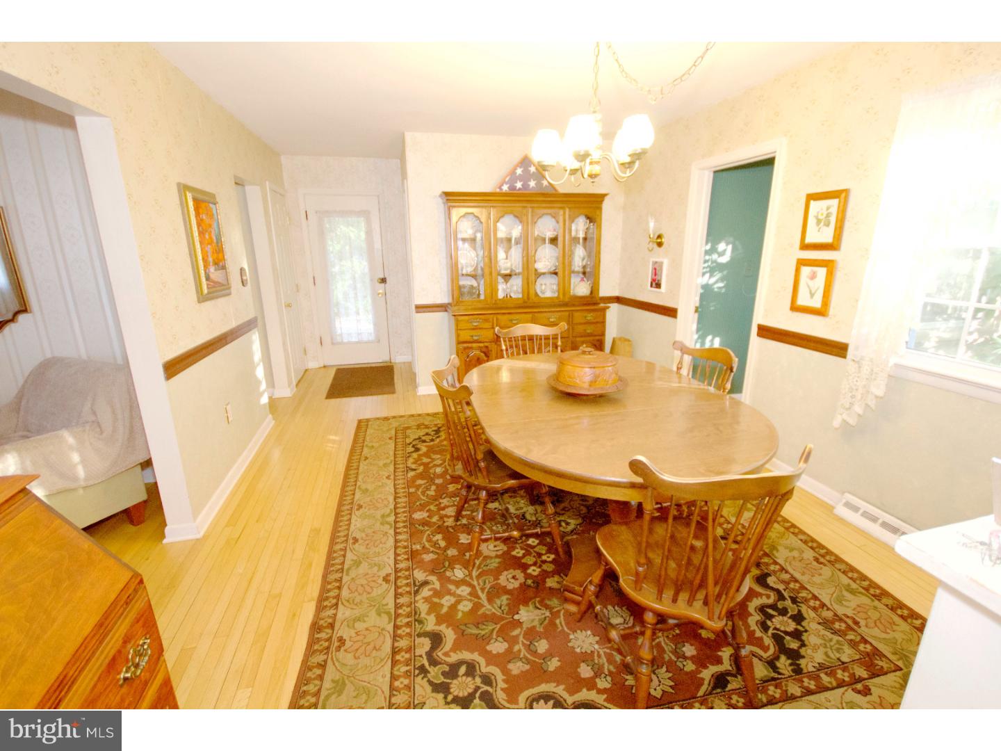 422 Franklin Road Glassboro, NJ 08028 - Photo 7 of 25