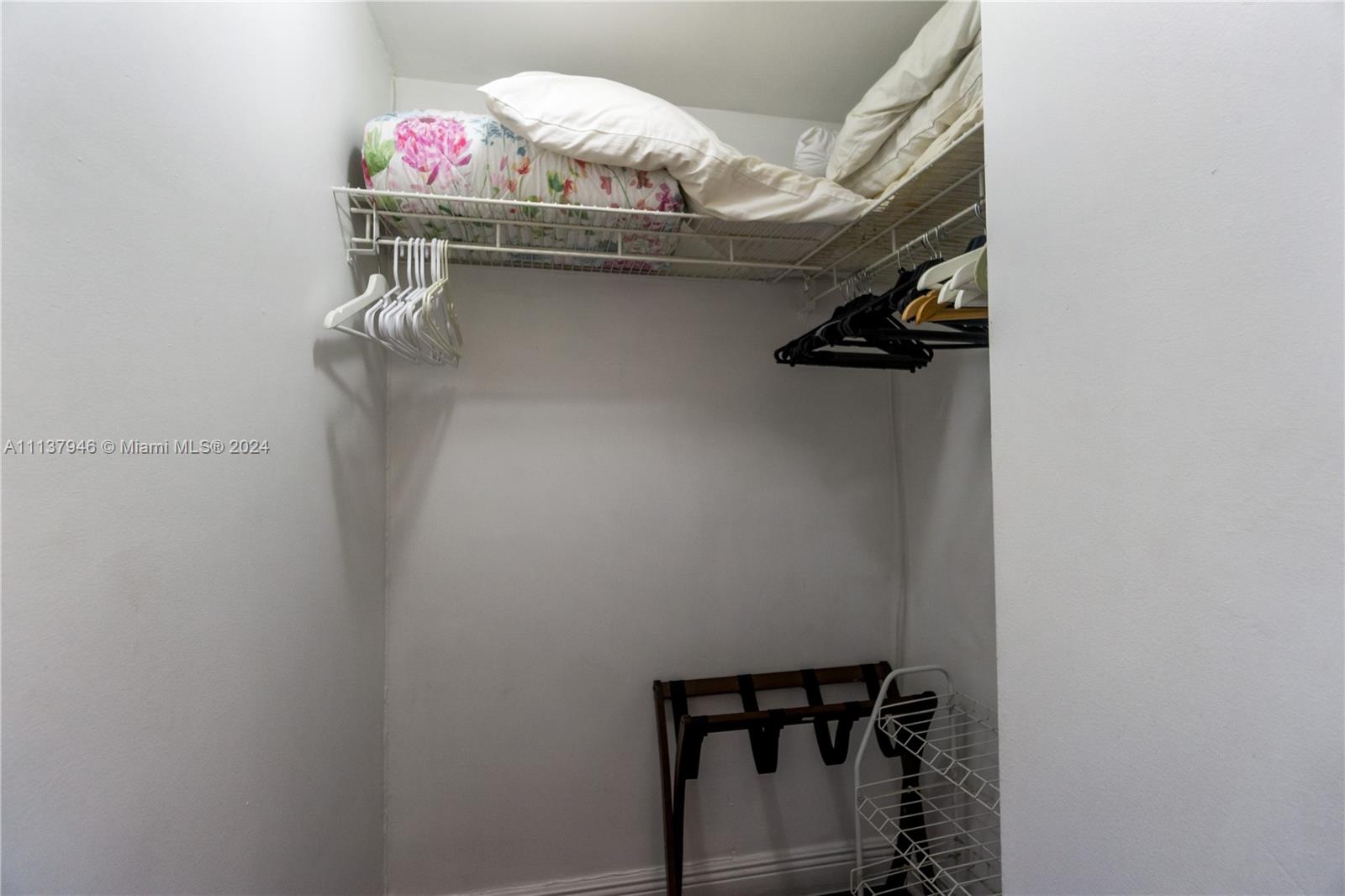 100 Lincoln Road, Unit 1533 Miami Beach, FL 33139 - Photo 17 of 26