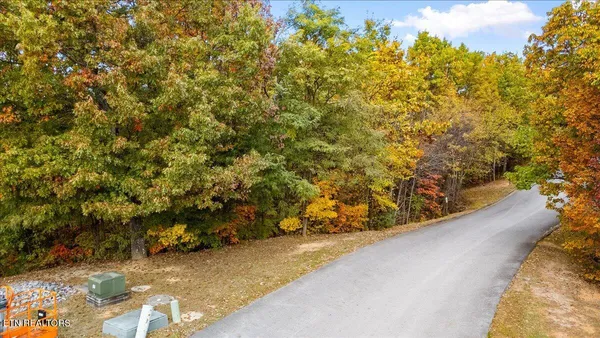 $1,200,000 | Lots In Starr Crest, Sevierville, TN 37876