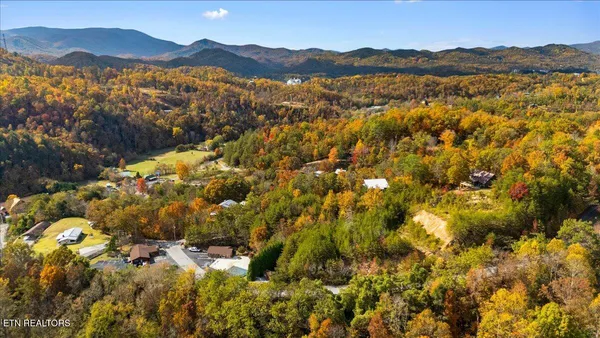 $1,200,000 | Lots In Starr Crest, Sevierville, TN 37876