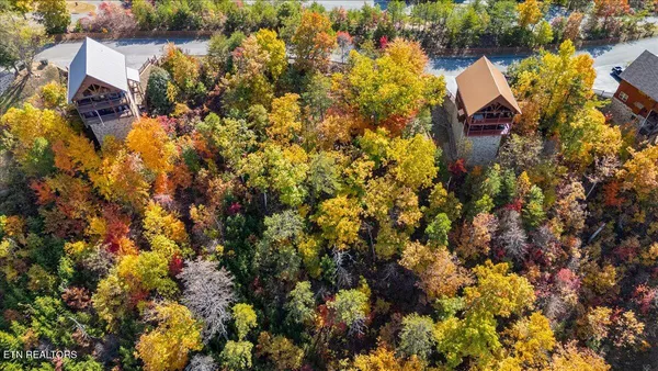 $1,200,000 | Lots In Starr Crest, Sevierville, TN 37876