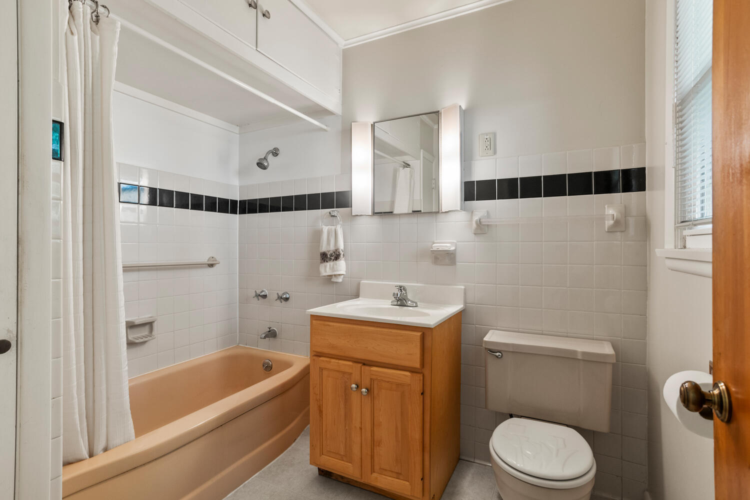 8 Montclair Road Urbana, IL 61801 - Photo 19 of 25 Gallery Image 19