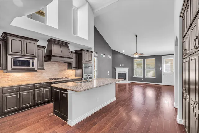 $390,000 | 24122 Valencia Ridge Lane, Katy, TX 77494