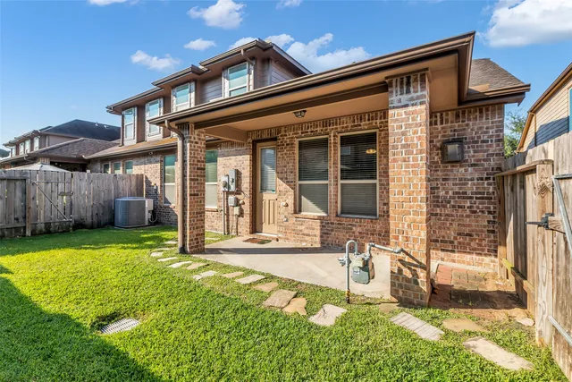 $390,000 | 24122 Valencia Ridge Lane, Katy, TX 77494