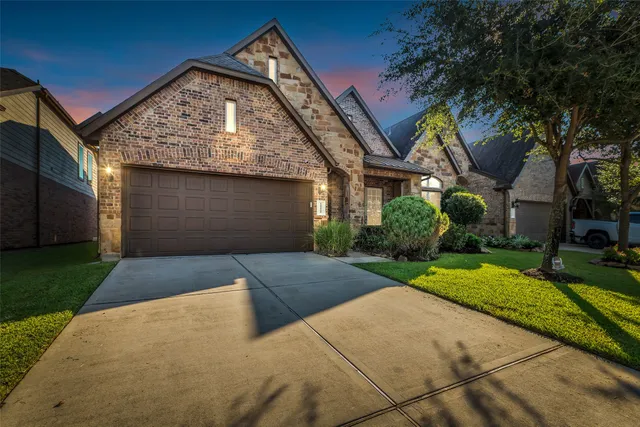 $375,000 | 24122 Valencia Ridge Lane, Katy, TX 77494