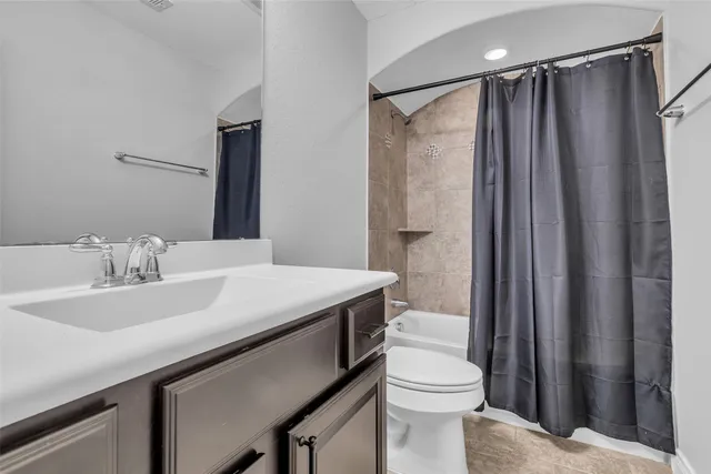 $390,000 | 24122 Valencia Ridge Lane, Katy, TX 77494