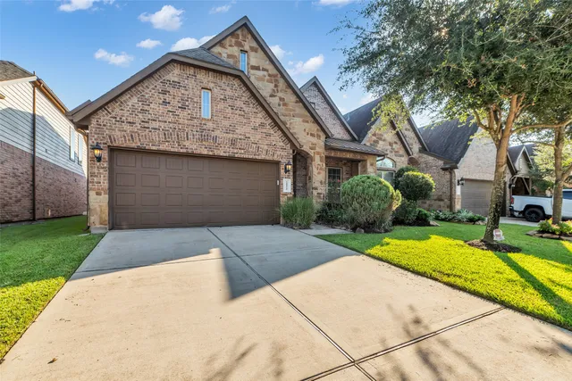 $390,000 | 24122 Valencia Ridge Lane, Katy, TX 77494