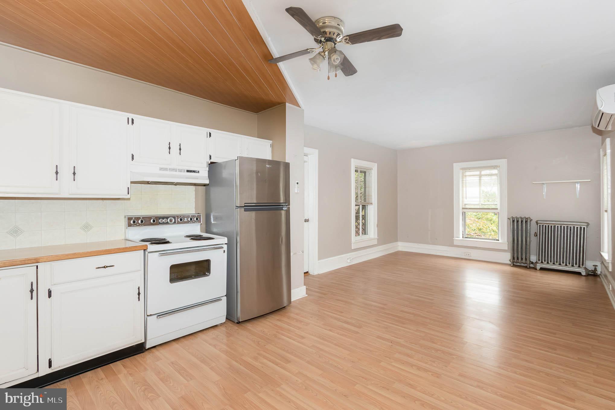 215 North Broad Street Lititz, PA 17543 - Photo 19 of 33 Gallery Image 19