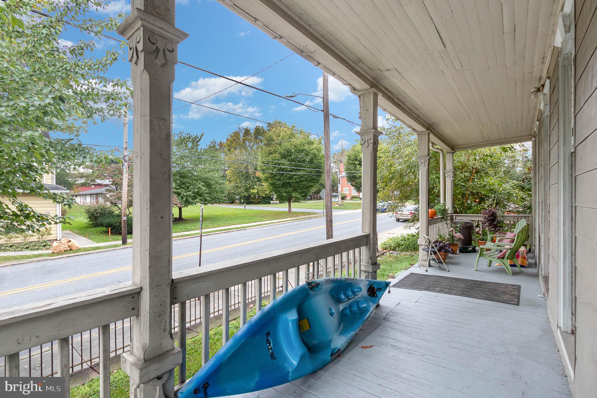 215 North Broad Street Lititz, PA 17543 - Photo 3 of 33 Gallery Image 3