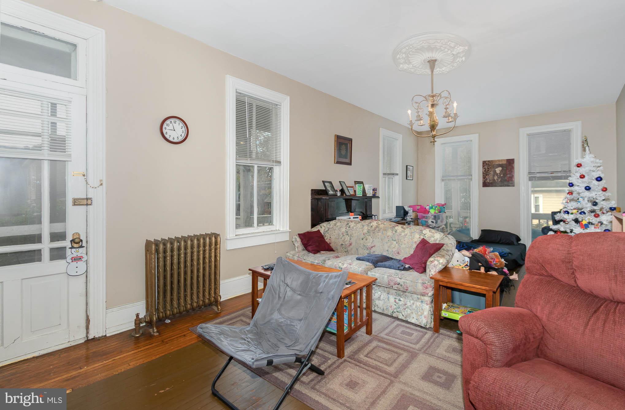 215 North Broad Street Lititz, PA 17543 - Photo 9 of 33 Gallery Image 9