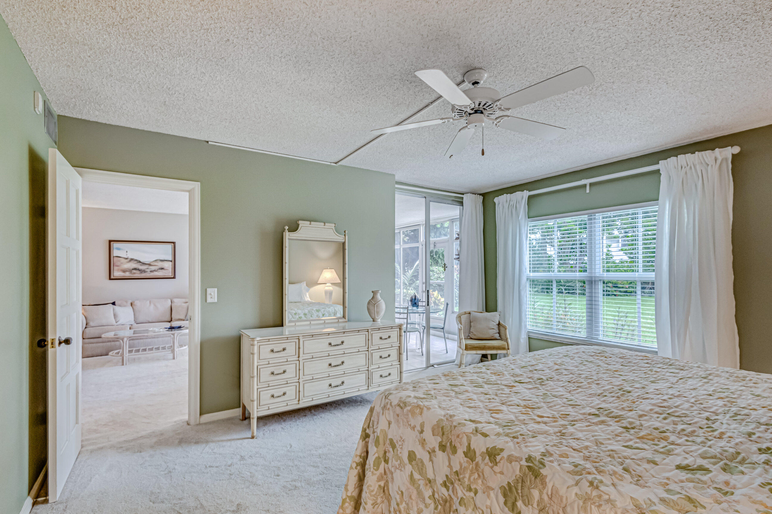 1201 Sugar Sands Boulevard, Unit 5 Singer Island, FL 33404 - Photo 22 of 51 MASTER BEDROOM