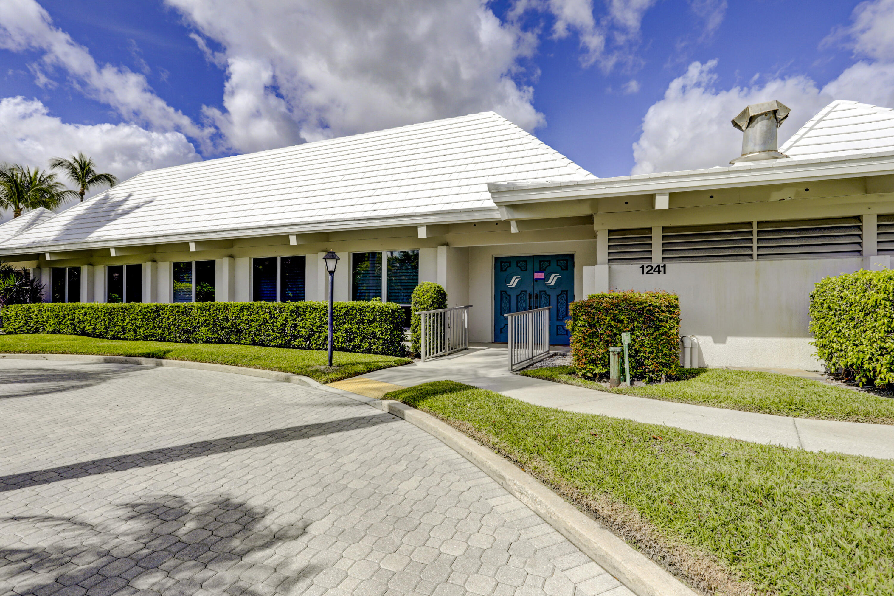 1201 Sugar Sands Boulevard, Unit 5 Singer Island, FL 33404 - Photo 47 of 51 CLUBHOUSE