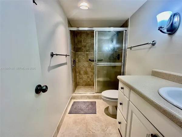 $289,000 | 3015 North Ocean Boulevard, Unit 4L, Fort Lauderdale, FL 33308