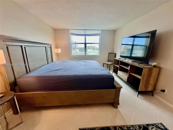 $289,000 | 3015 North Ocean Boulevard, Unit 4L, Fort Lauderdale, FL 33308