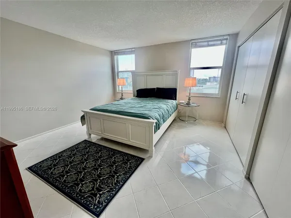 $289,000 | 3015 North Ocean Boulevard, Unit 4L, Fort Lauderdale, FL 33308