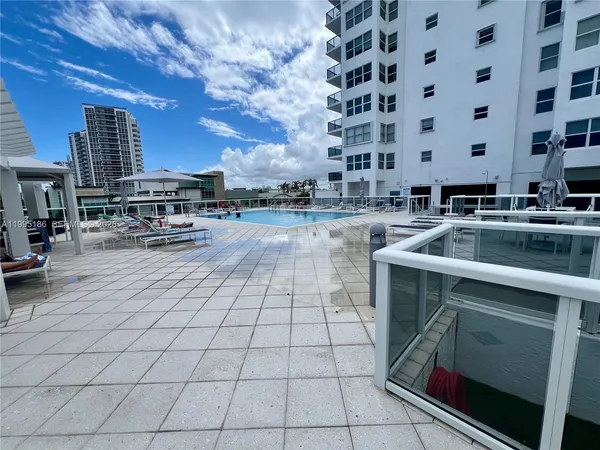 $289,000 | 3015 North Ocean Boulevard, Unit 4L, Fort Lauderdale, FL 33308