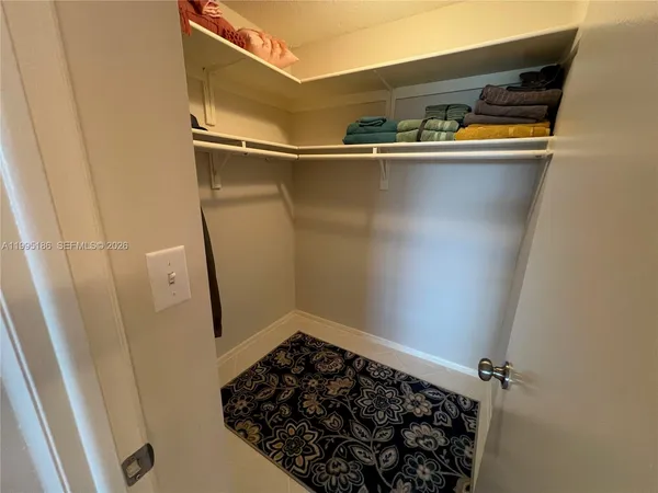 $289,000 | 3015 North Ocean Boulevard, Unit 4L, Fort Lauderdale, FL 33308