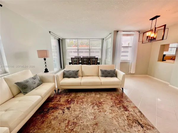 $289,000 | 3015 North Ocean Boulevard, Unit 4L, Fort Lauderdale, FL 33308