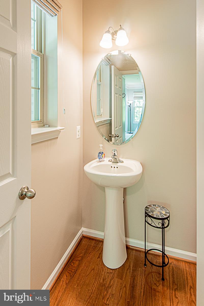 6516 Rimrock Lane New Market, MD 21774 - Photo 33 of 40 Main Level Powder Room