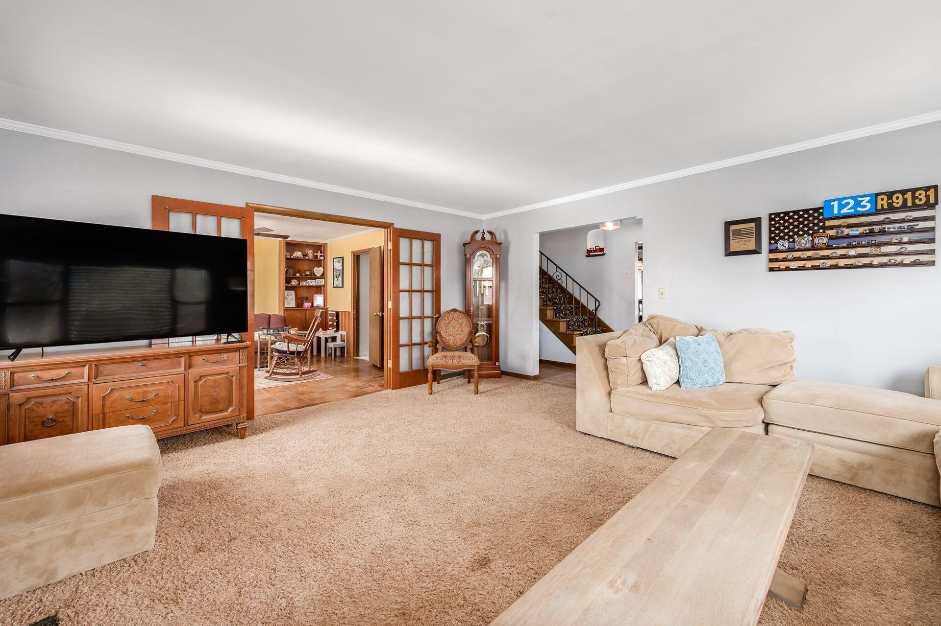 183 South Harding Road Columbus, OH 43209 - Photo 9 of 49 010_241f4f_W S Harding Rd-013