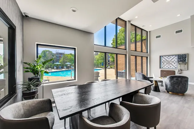 $415,000 | 2020 Chestnut Avenue, Unit 312, Glenview, IL 60025