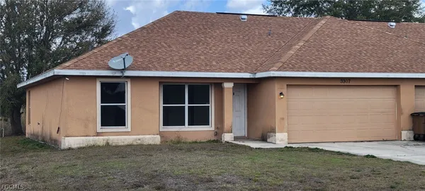 $1,500 | 3309 Meadow Road, Lehigh Acres, FL 33974