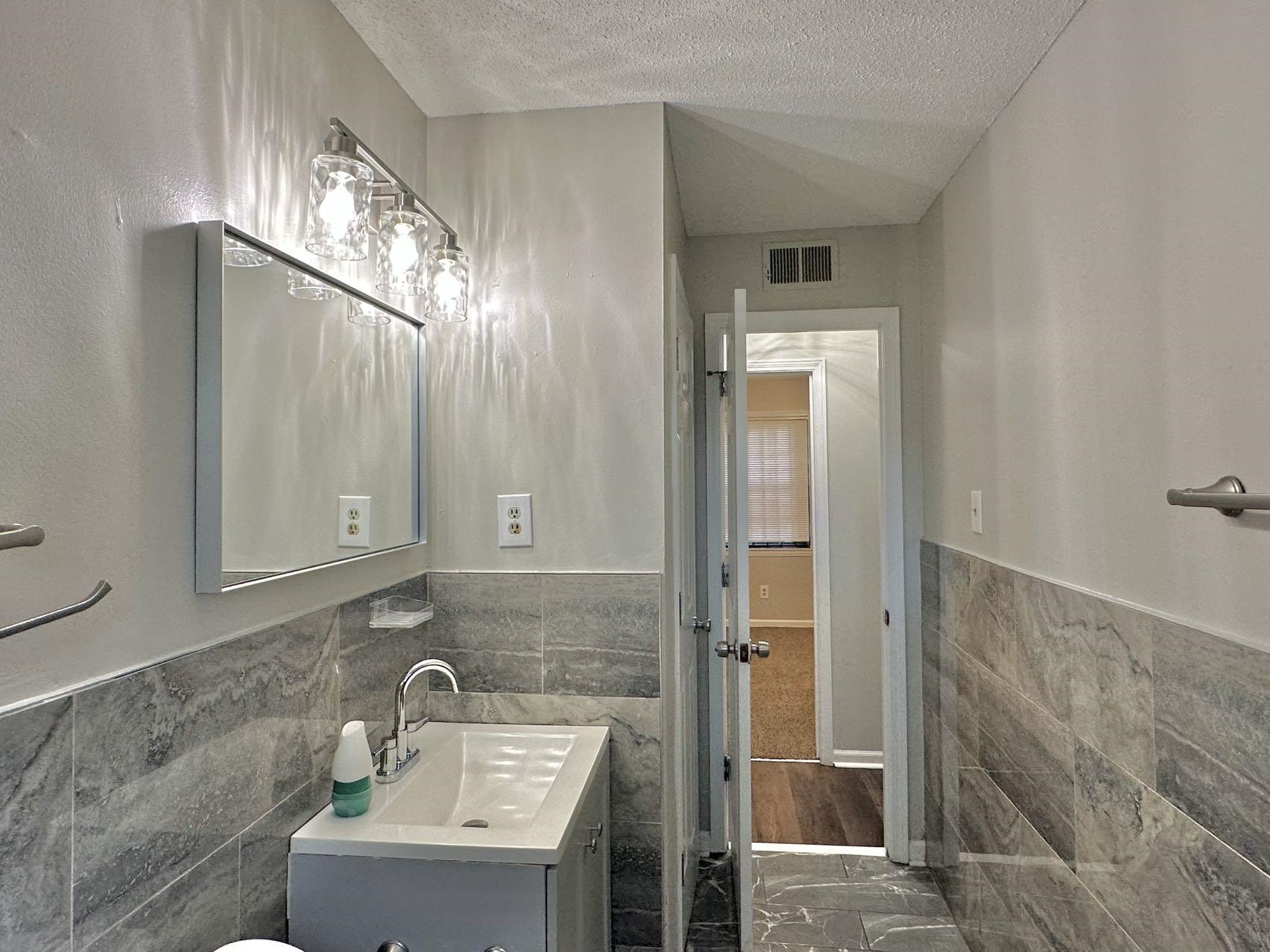 4167 Cochese Road Memphis, TN 38118 - Photo 9 of 14