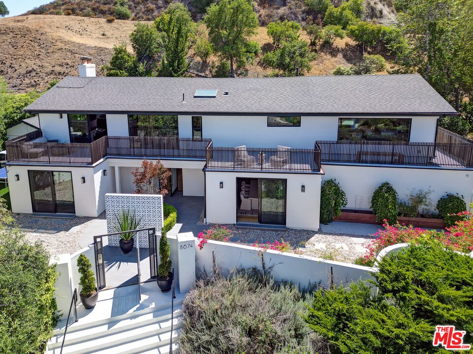 8674 Edwin Drive Los Angeles, CA 90046 - Photo 46 of 53 an aerial view of a house
