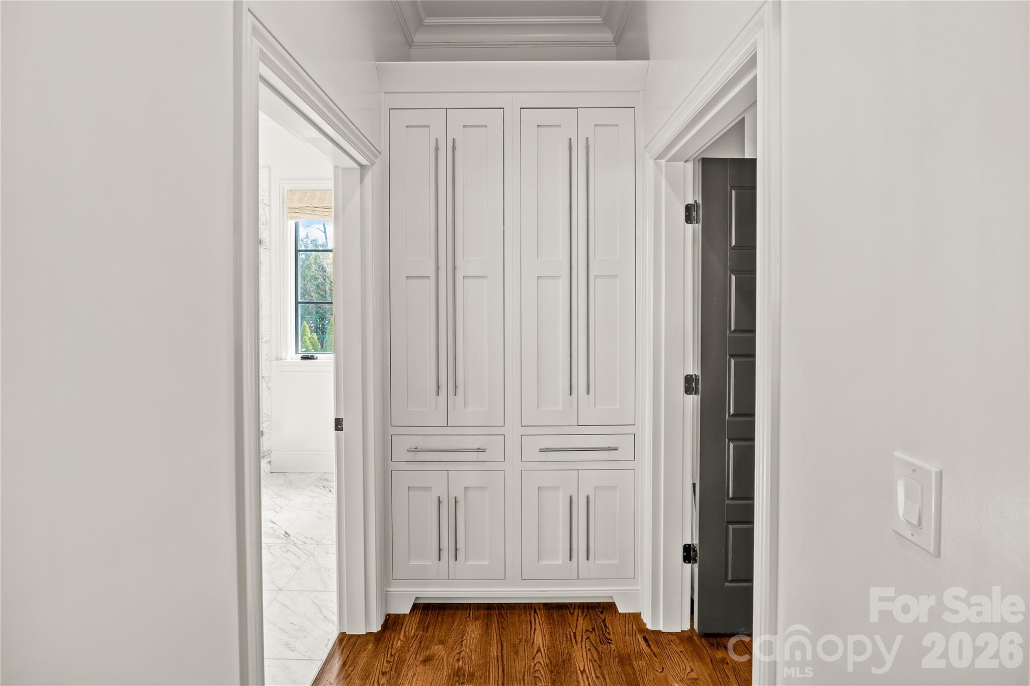 1935 Queens Road West Charlotte, NC 28207 - Photo 31 of 48 a view of front door