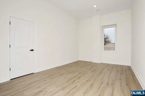 $2,800 | 385 Passaic Avenue, Unit 4, Lodi, NJ 07644