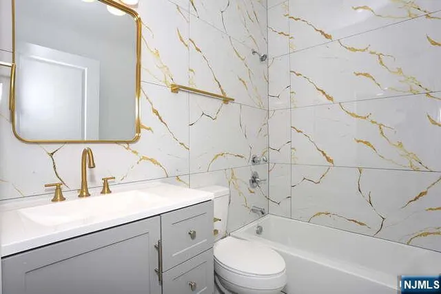 $2,800 | 385 Passaic Avenue, Unit 4, Lodi, NJ 07644