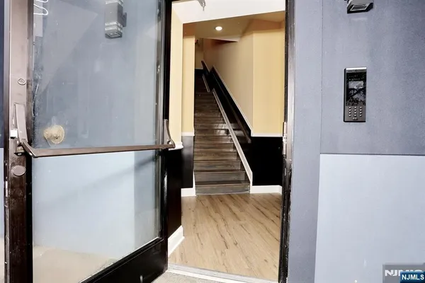 $2,800 | 385 Passaic Avenue, Unit 4, Lodi, NJ 07644