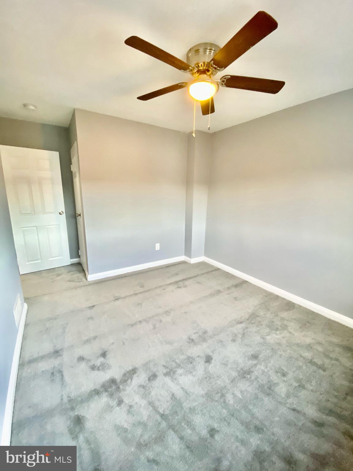 7857 Lockwood Road Baltimore, MD 21222 - Photo 27 of 34