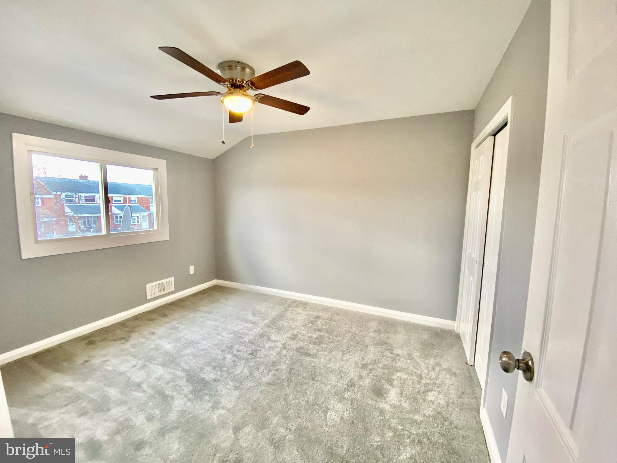 7857 Lockwood Road Baltimore, MD 21222 - Photo 28 of 34
