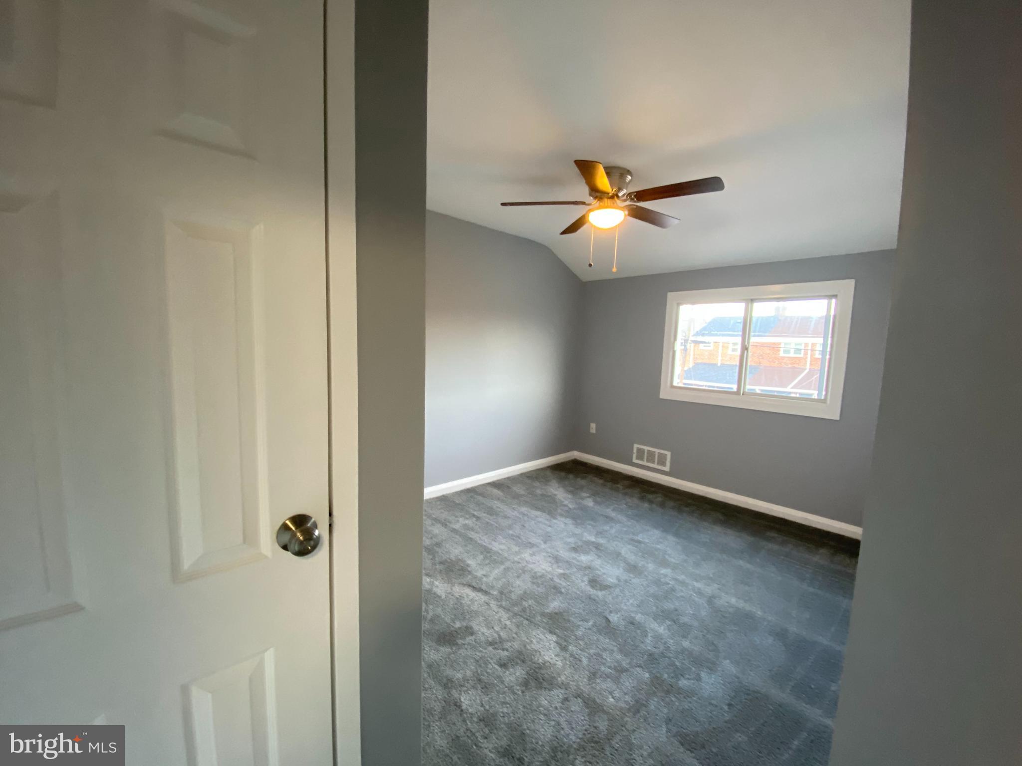 7857 Lockwood Road Baltimore, MD 21222 - Photo 30 of 34